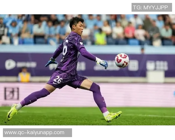 大连英博迎来拉布亚德归队训练全力备战明日集结