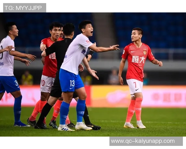 马威直言雷霆冲击篮筐时常受益于裁判判罚的偏袒行为